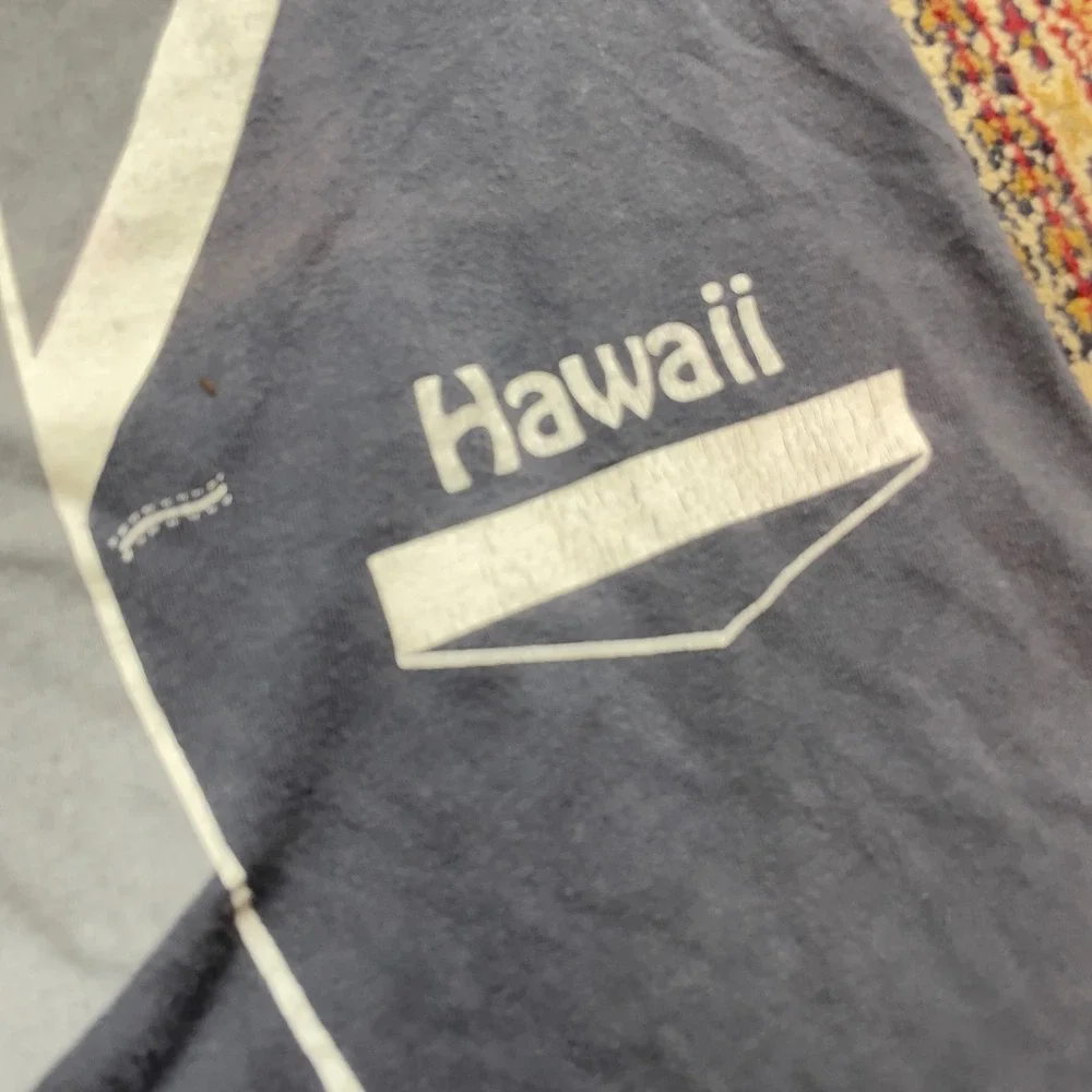 VTG 1980 Tuxedo Gag T Shirt Hawaii Single Stitch Hanes Beefy-T Faded Black M USA